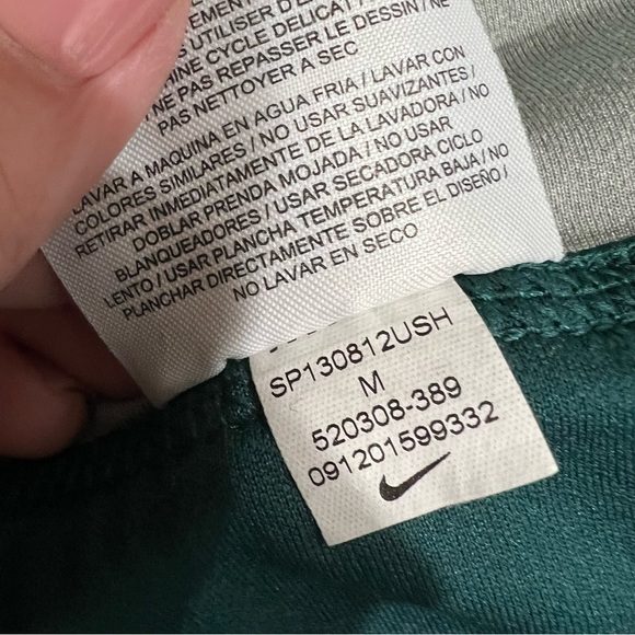 Nike Dri-Fit Sea Green Running Short Womans Size Medium - Picture 8 of 13